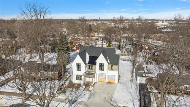 1909 W Melton Road, Birmingham, MI 48009