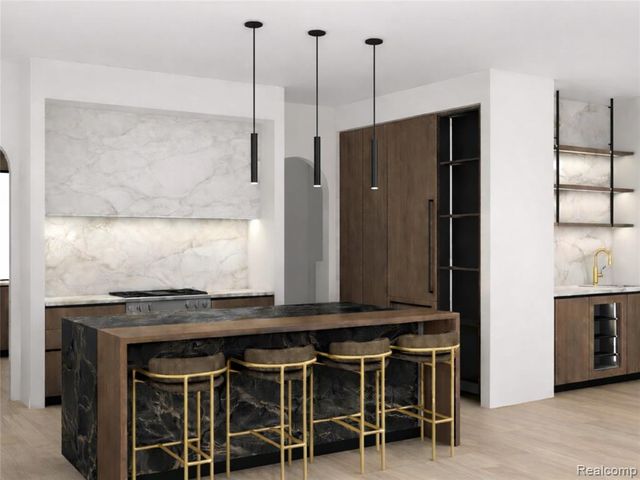 1909 W Melton Road, Birmingham, MI 48009