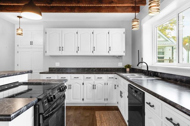 306 E Burgess Street, Mount Vernon, OH 43050