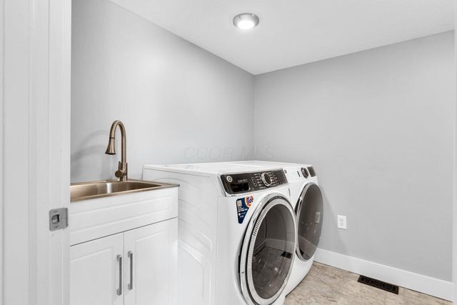 306 E Burgess Street, Mount Vernon, OH 43050