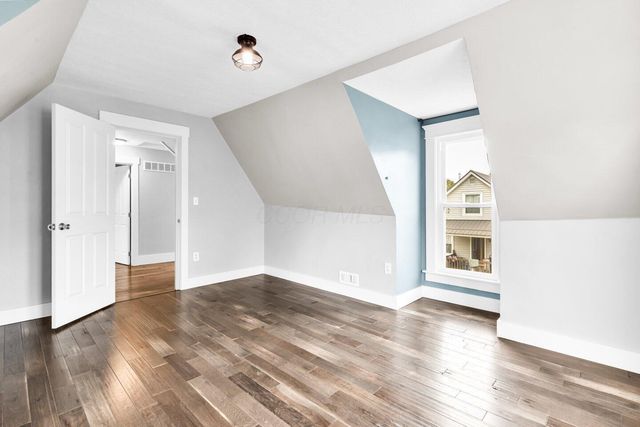 306 E Burgess Street, Mount Vernon, OH 43050