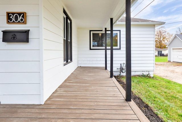 306 E Burgess Street, Mount Vernon, OH 43050