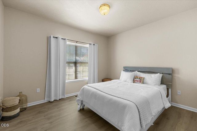 659 Jackson Creek Drive, Central Point, OR 97502