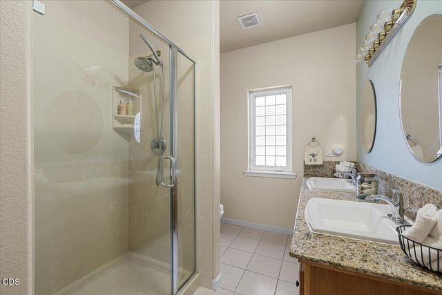 659 Jackson Creek Drive, Central Point, OR 97502