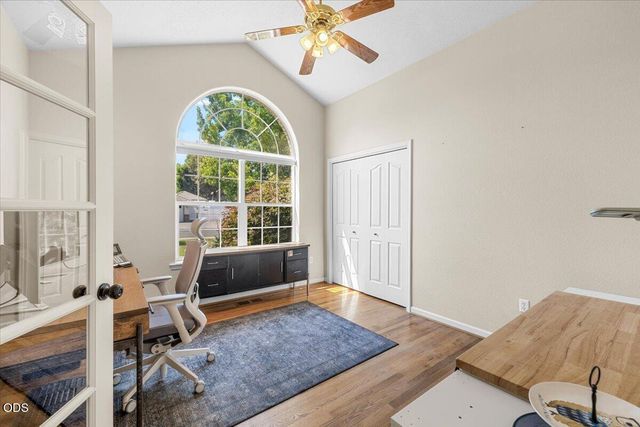 659 Jackson Creek Drive, Central Point, OR 97502