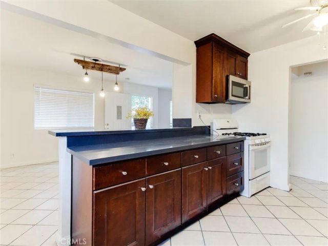 15131 Polk Street, Sylmar, CA 91342