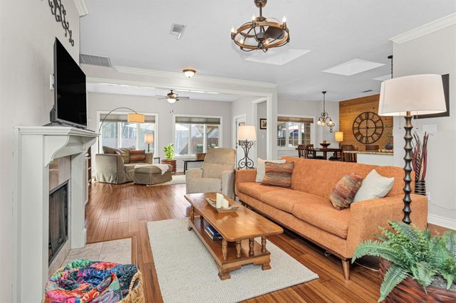 14071 Lakepoint Drive, Willis, TX 77318