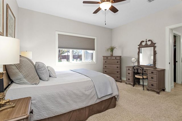 14071 Lakepoint Drive, Willis, TX 77318