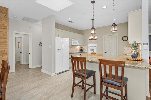 14071 Lakepoint Drive, Willis, TX 77318