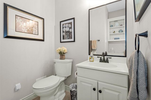 14071 Lakepoint Drive, Willis, TX 77318