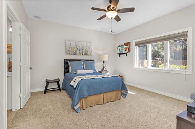 14071 Lakepoint Drive, Willis, TX 77318