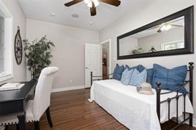 14071 Lakepoint Drive, Willis, TX 77318