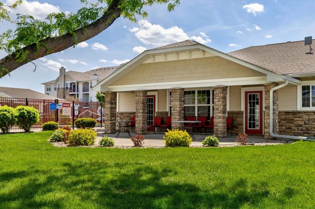 1309 SE University Avenue 108, Waukee, IA 50263