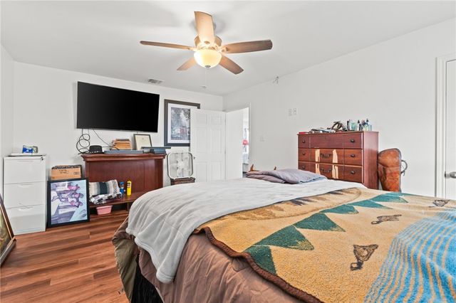 250 Post Oak, Rockport, TX 78382