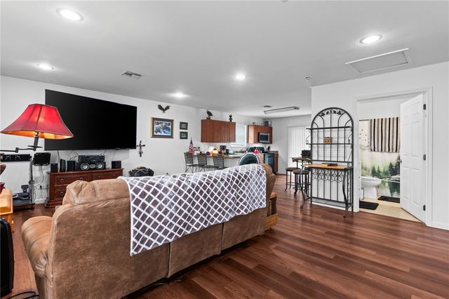 250 Post Oak, Rockport, TX 78382