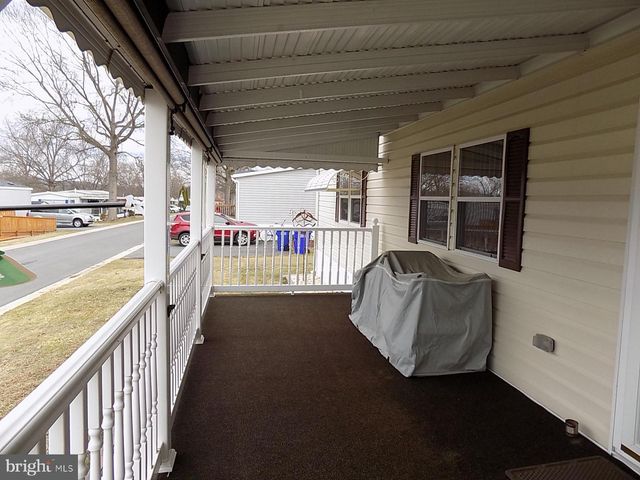 122 SENECA AVE, Dover, PA 17315