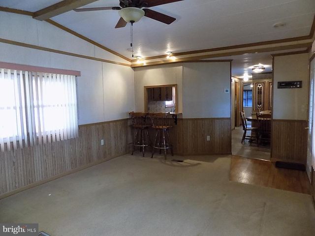 122 SENECA AVE, Dover, PA 17315