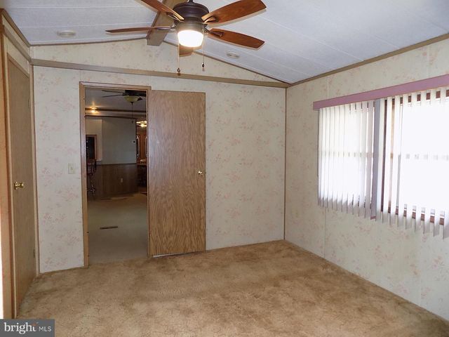 122 SENECA AVE, Dover, PA 17315