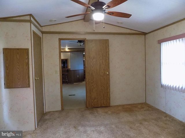 122 SENECA AVE, Dover, PA 17315