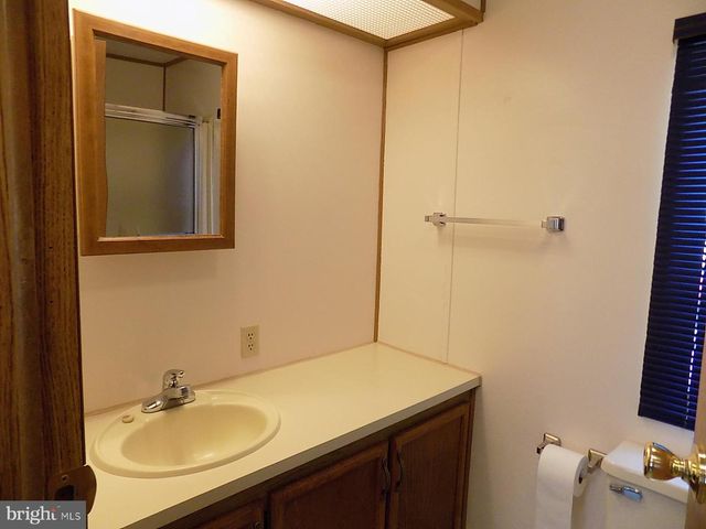 122 SENECA AVE, Dover, PA 17315