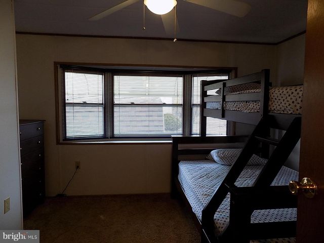 122 SENECA AVE, Dover, PA 17315