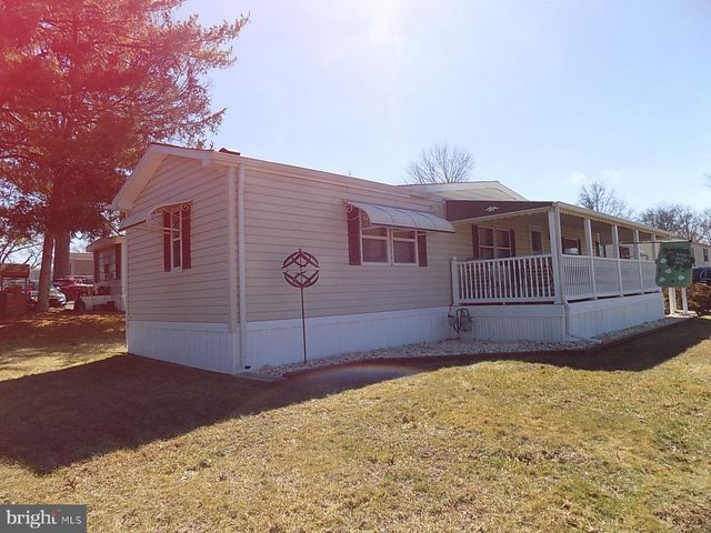 122 SENECA AVE, Dover, PA 17315