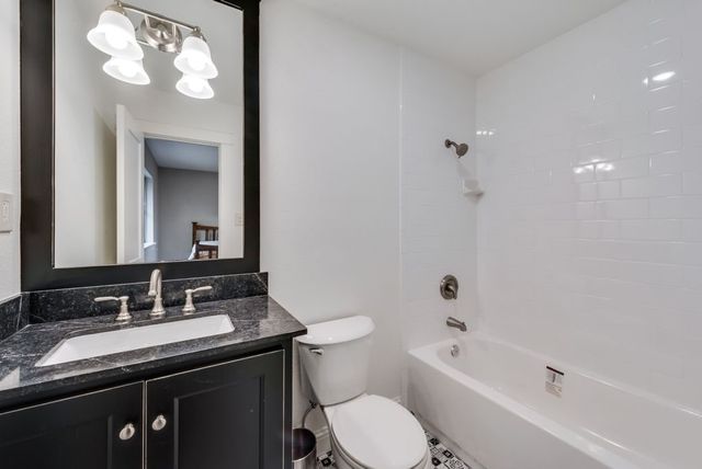 1225 Augusta Road, Benbrook, TX 76126