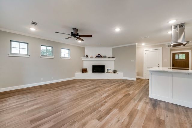 1225 Augusta Road, Benbrook, TX 76126