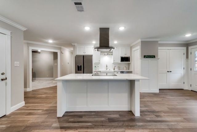 1225 Augusta Road, Benbrook, TX 76126