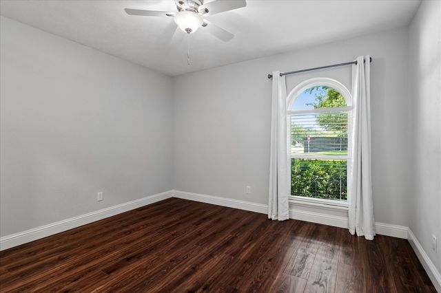 4900 Avery Circle, The Colony, TX 75056
