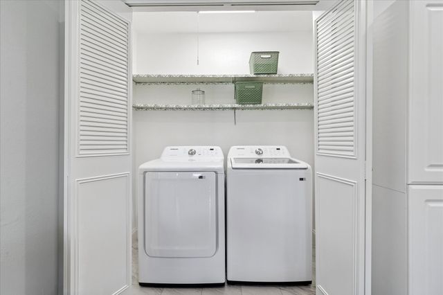 4900 Avery Circle, The Colony, TX 75056