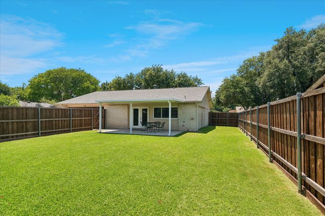 4900 Avery Circle, The Colony, TX 75056