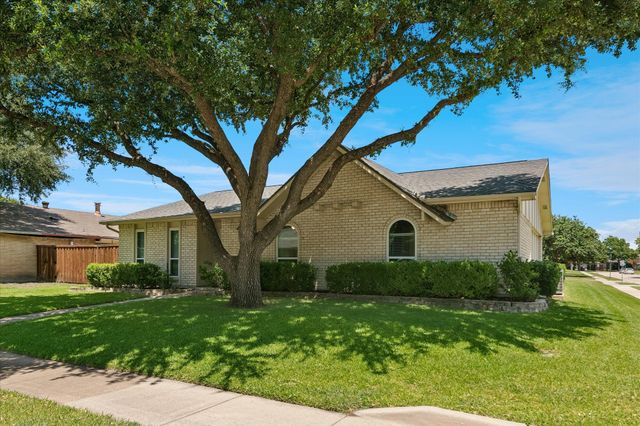 4900 Avery Circle, The Colony, TX 75056