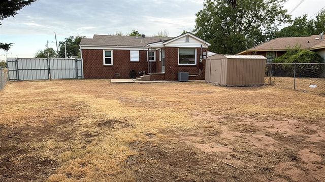 201 W Lockheed Drive, Midwest City, OK 73110