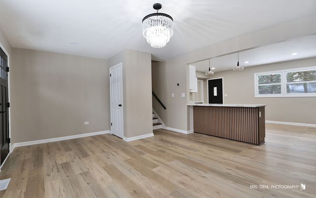 1070 Belle Plaine Avenue, Gurnee, IL 60031