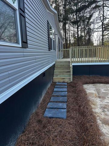 197 Acola Lane, Holly Hill, SC 29059