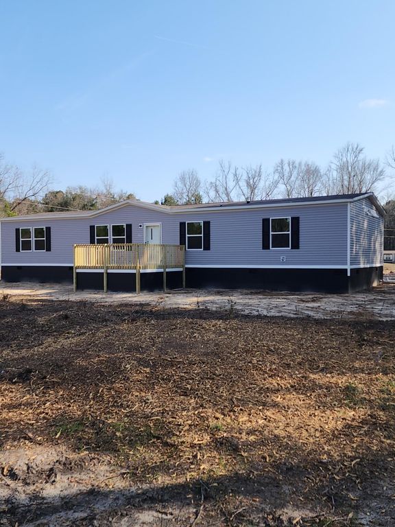 Image 10 of property listing at 197 Acola Lane, Holly Hill, SC 29059