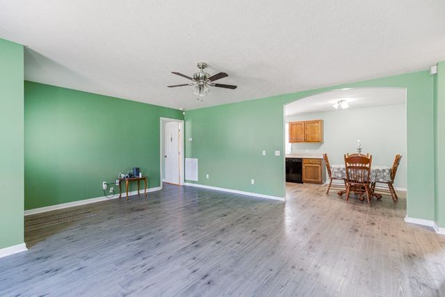 129 Buck Ln, Lafayette, TN 37083