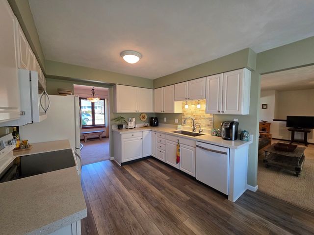 5131 Potomac Drive, Rockford, IL 61107