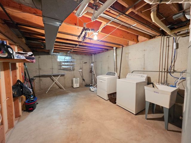 5131 Potomac Drive, Rockford, IL 61107