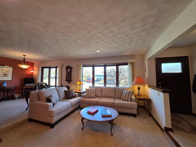 5131 Potomac Drive, Rockford, IL 61107