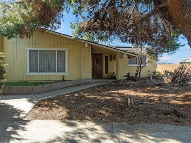 17771 Manzanita, Hesperia, CA 92345