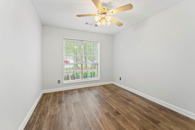 34 Evening Song Court, The Woodlands, TX 77380