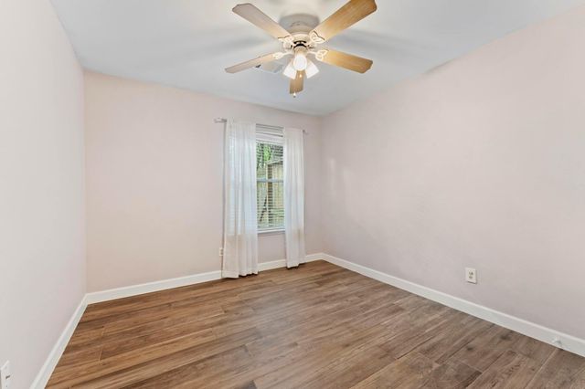 34 Evening Song Court, The Woodlands, TX 77380