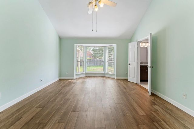 34 Evening Song Court, The Woodlands, TX 77380