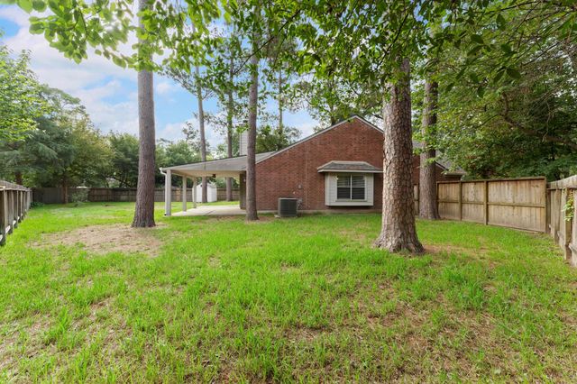 34 Evening Song Court, The Woodlands, TX 77380