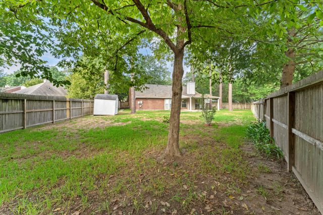 34 Evening Song Court, The Woodlands, TX 77380