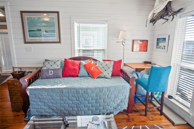 2205 Nelson Avenue, Port Bolivar, TX 77650