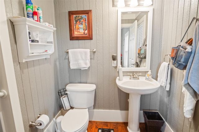 2205 Nelson Avenue, Port Bolivar, TX 77650