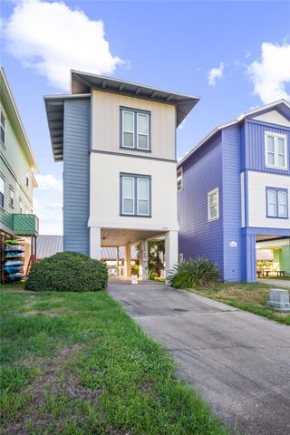 2205 Nelson Avenue, Port Bolivar, TX 77650